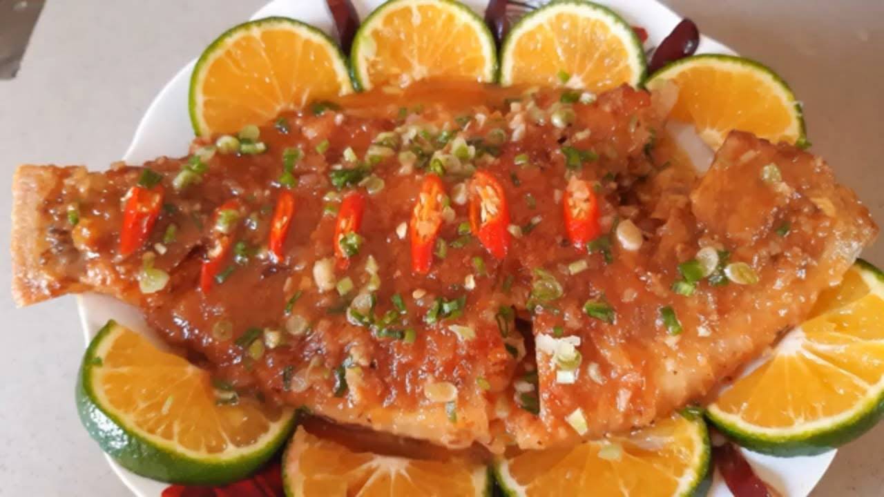 Trổ tài với món cá diêu hồng sốt cam